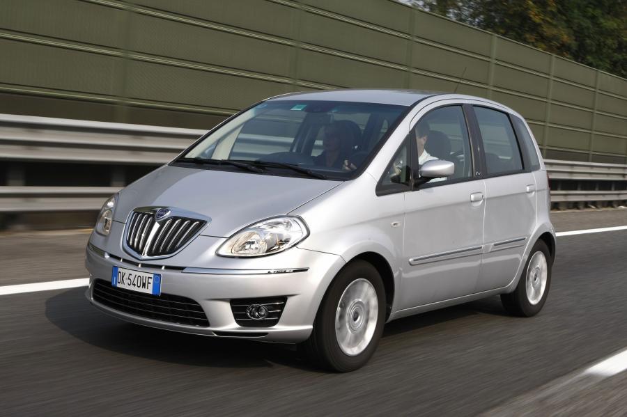  Lancia Musa 2007 года  (фото 46 из 86)